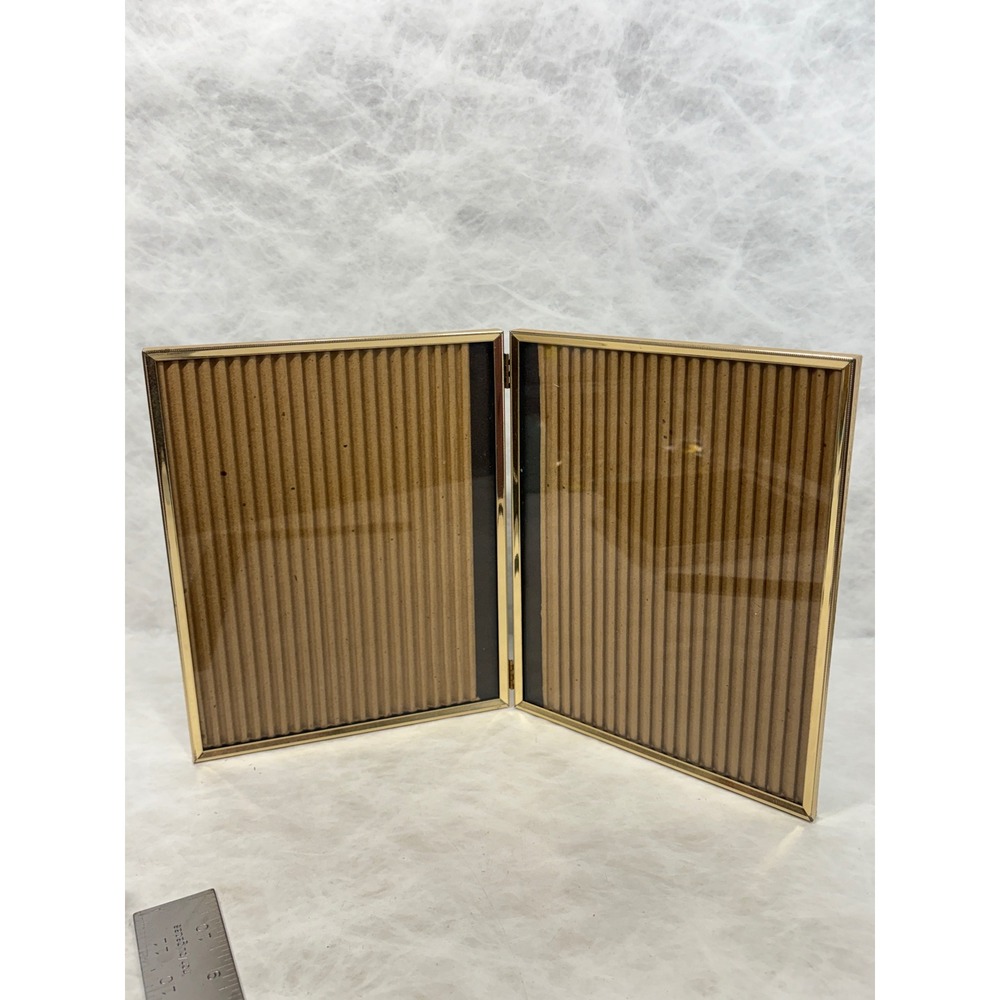 Vintage Gold Metal Double Picture Frame 8x10 Hinged Bifold Etched Wheat Pattern